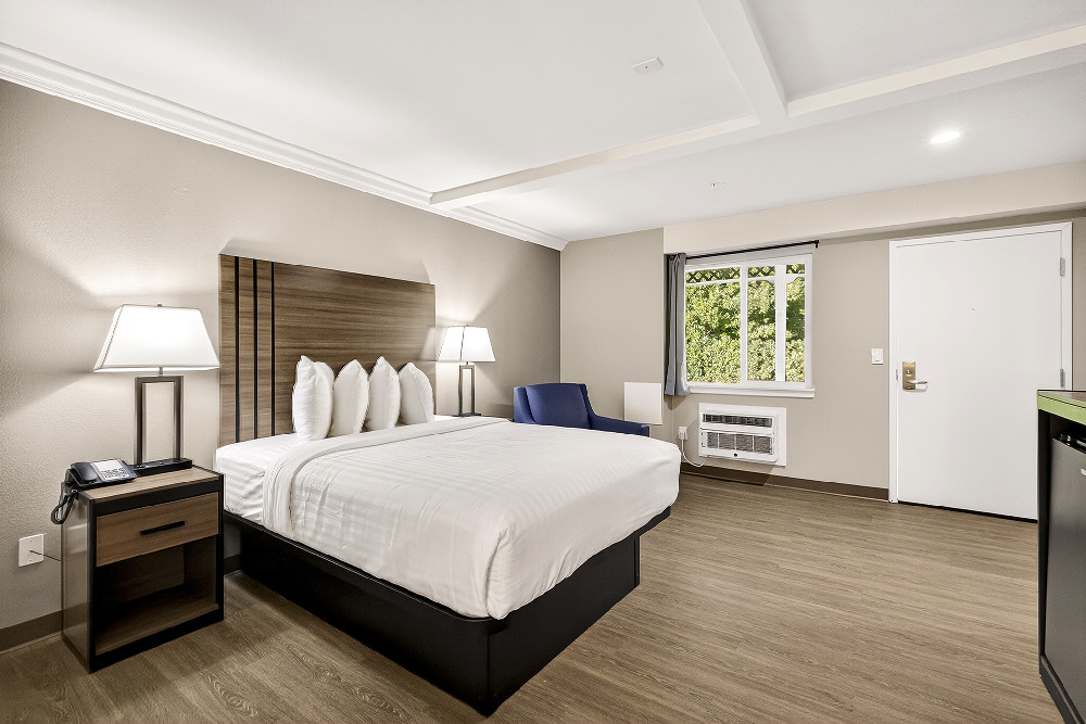 Double Queen Non Smoking